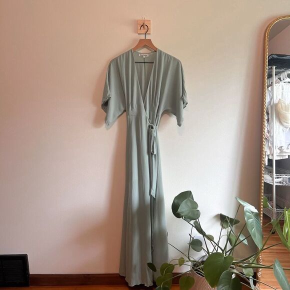 Reformation Winslow Wrap Midi Dress Size XS - Picture 4 of 9